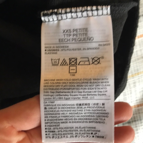 Banana Republic black pencil skirt - Picture 4 of 4